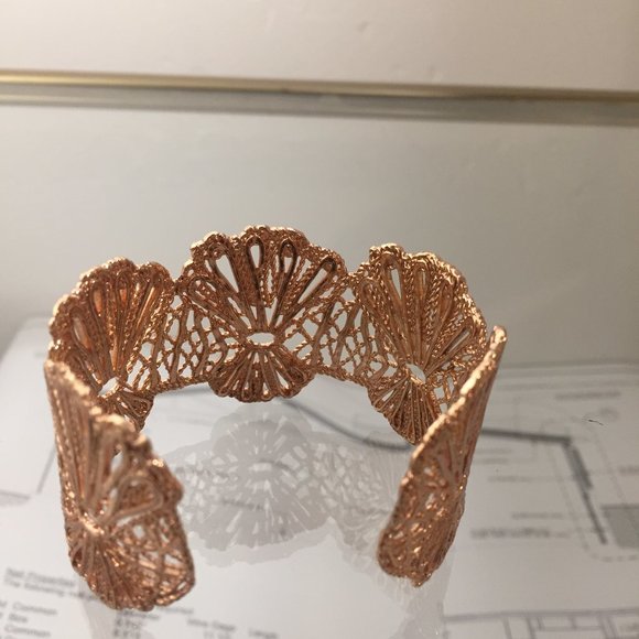 Stella & Dot Geneve Lace Cuff (Rose Gold) - Picture 3 of 4